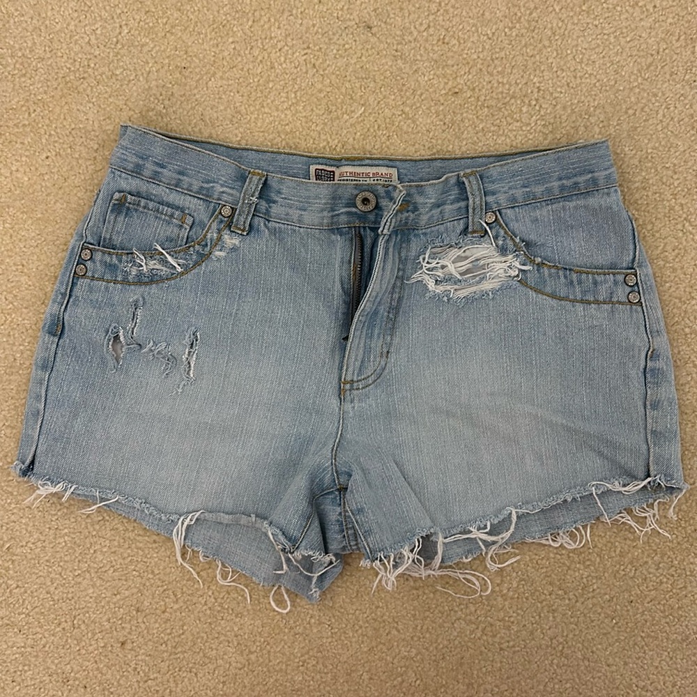 FADED GLORY CUTT OFF SHORT • VINTAGE • SIZE 8